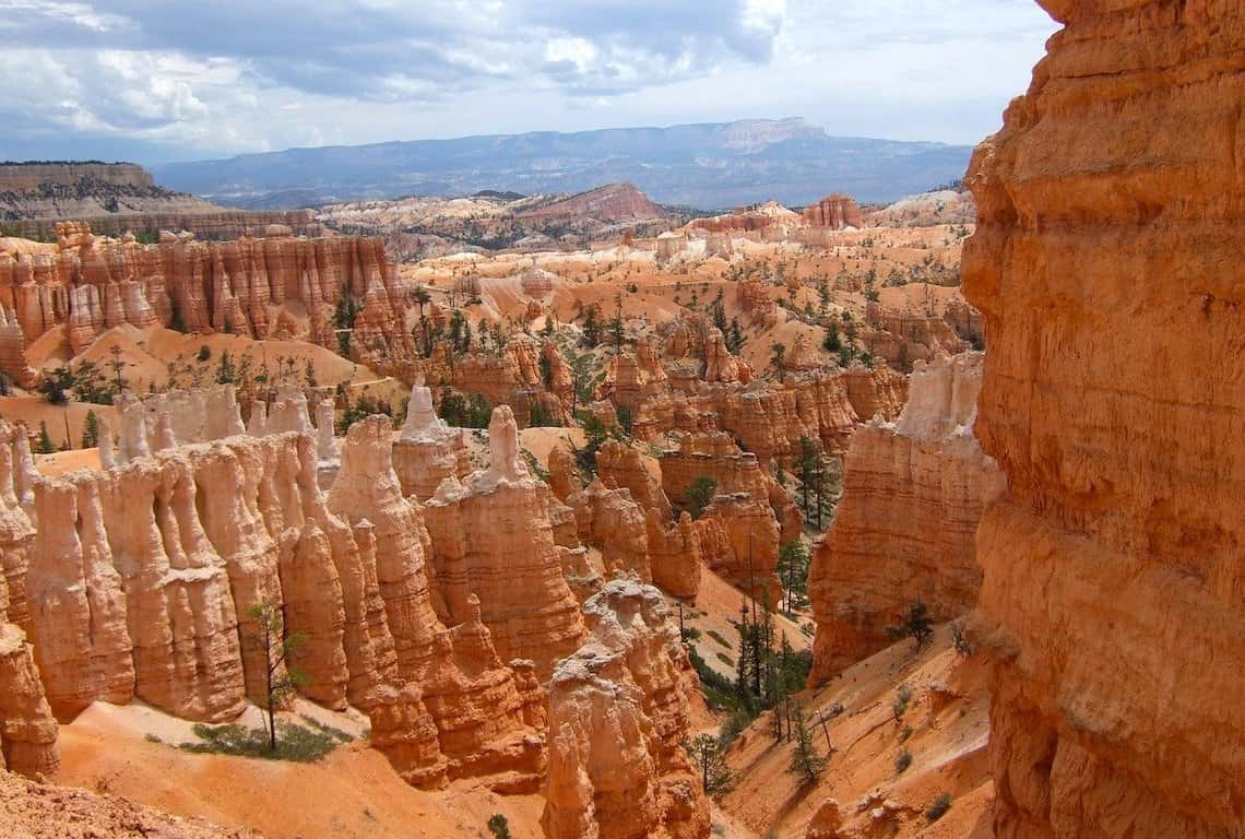 One Day in Bryce Canyon National Par (Step-By-Step One Day Itinerary) One Day in Bryce Canyon National Par (Step-By-Step One Day Itinerary)