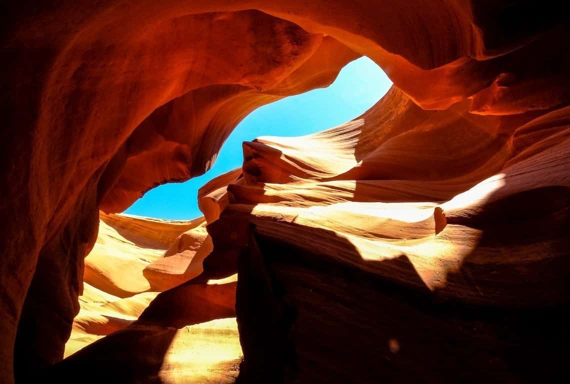Tips for Visiting Lower and Upper Antelope Canyon Tips for Visiting Lower and Upper Antelope Canyon