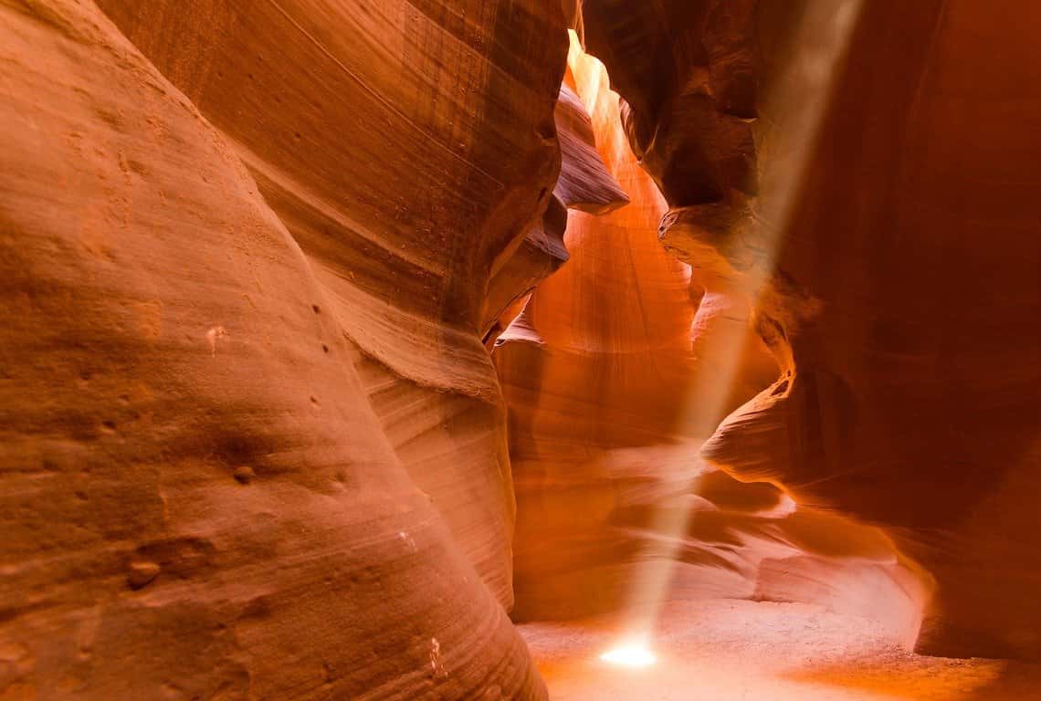 Tips for Visiting Lower and Upper Antelope Canyon Tips for Visiting Lower and Upper Antelope Canyon