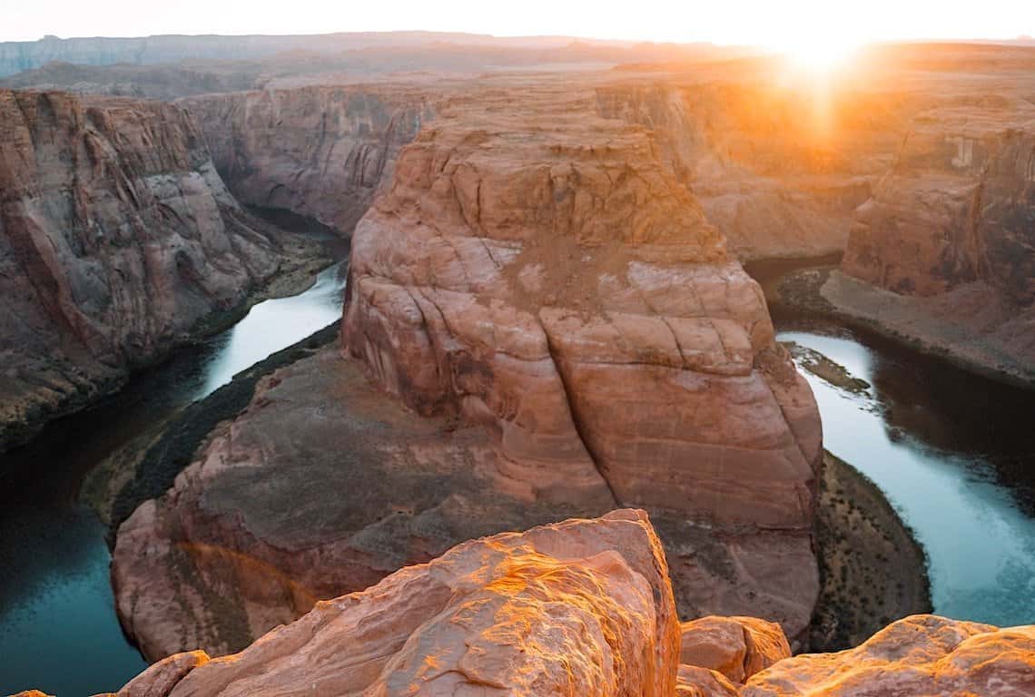 Tips for Visiting Horseshoe Bend Horseshoe Bend at sunset