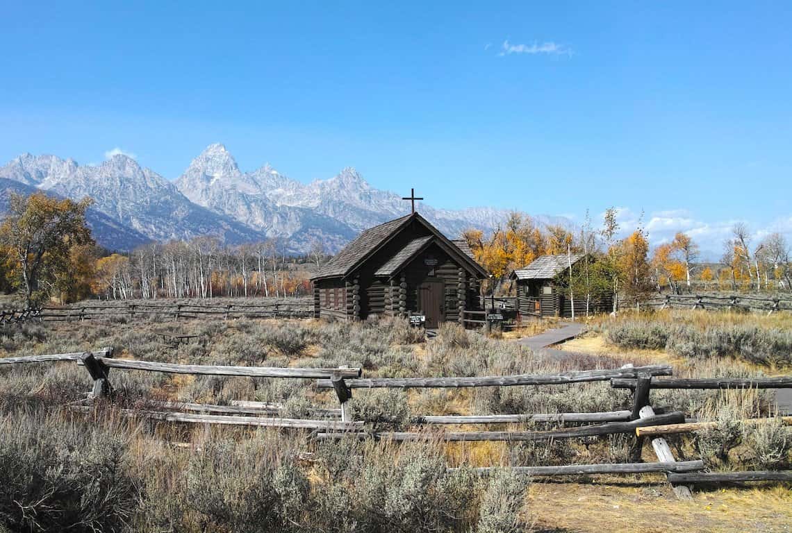 42 Mile Scenic Loop Drive in Grand Teton National Park