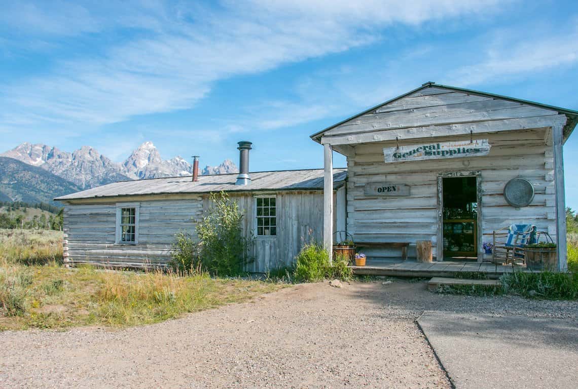 42 Mile Scenic Loop Drive in Grand Teton National Park