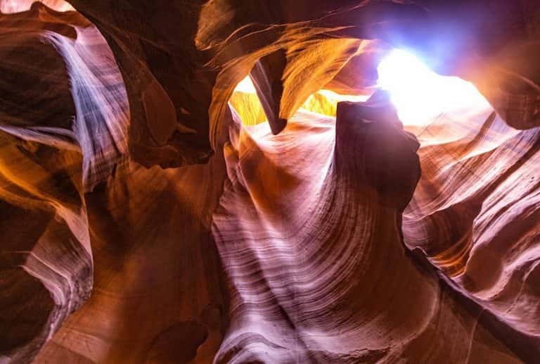 LOWER vs UPPER Antelope Canyon (9 Key Differences to Help You Decide ...