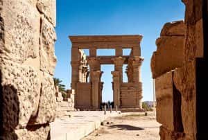 Perfect 7-Day Egypt Itinerary (Cairo, Memphis, Saqqara, Giza, Aswan ...