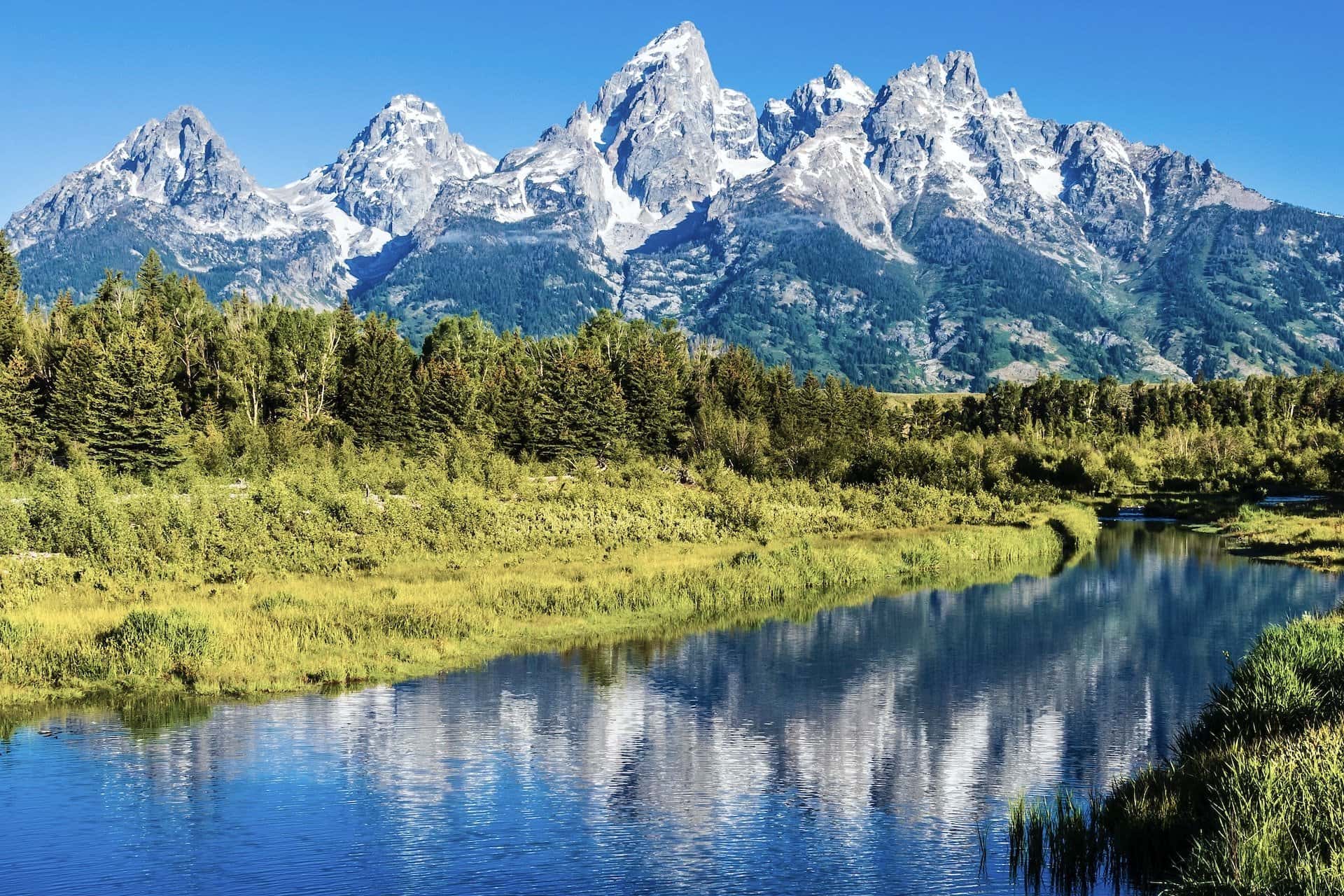 11 Fun and Easy Hikes in Grand Teton with Stunning Views (Perfect for ...