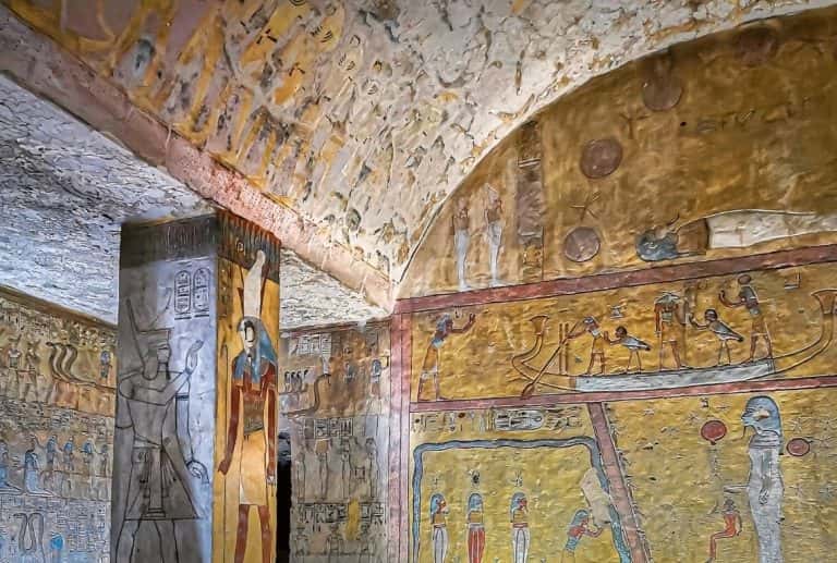 7 BEST TOMBS To Visit In Valley Of The Kings (Map+Photos+Tips ...