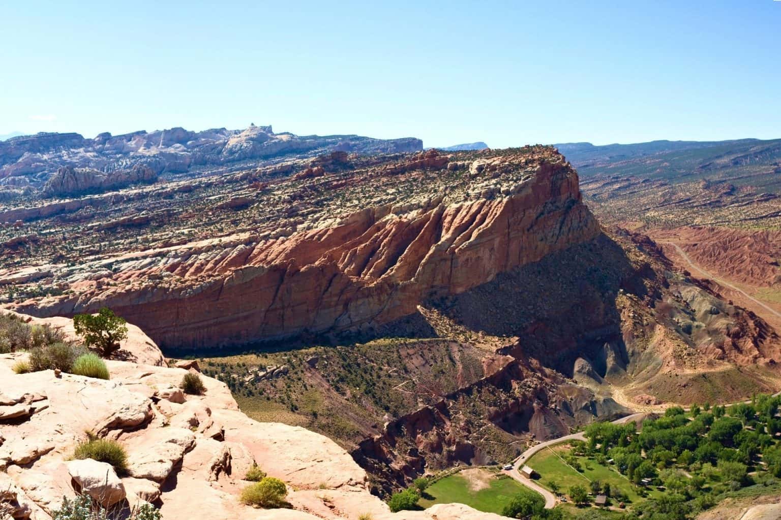 MOAB to CAPITOL REEF National Park (9 Amazing Stops You Can't Miss ...