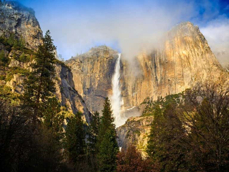 17 Easy Hikes in Yosemite Perfect for All Ages (Useful Tips+Maps ...