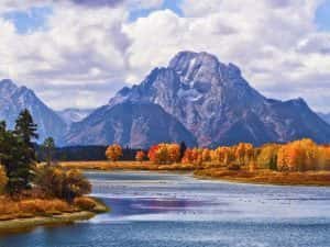 9 Best National Parks to See Fall Colors (Ranked!) • Intrepid Scout