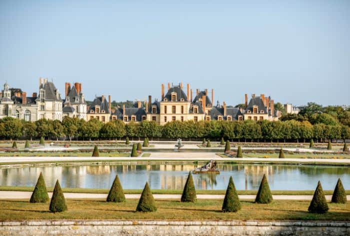 How to Visit Fontainebleau